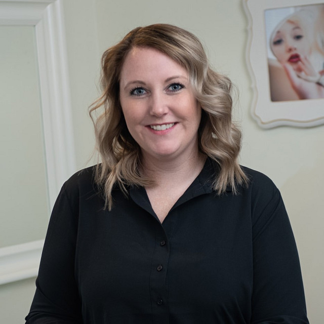 Heidi King | K Bella Piercing & Permanent Cosmetics